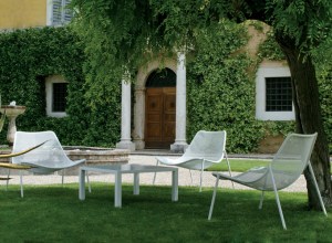 Emu Round Seating : Emu Round Chairs with Emu Round Table Emu Round Chairs with Emu Round Table