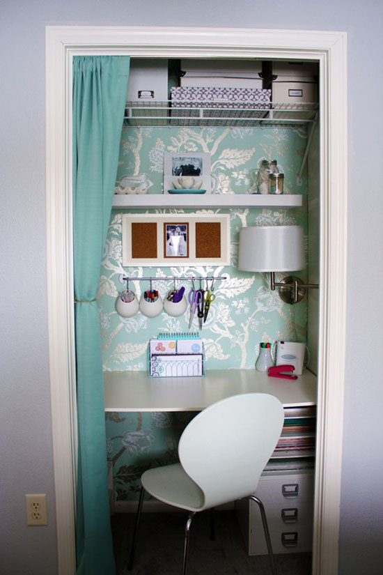 closet-office-with-curtain