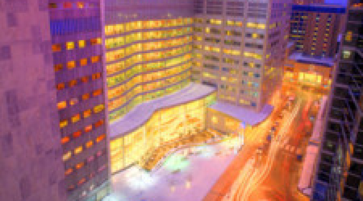 gonda-building-at-night-225×200